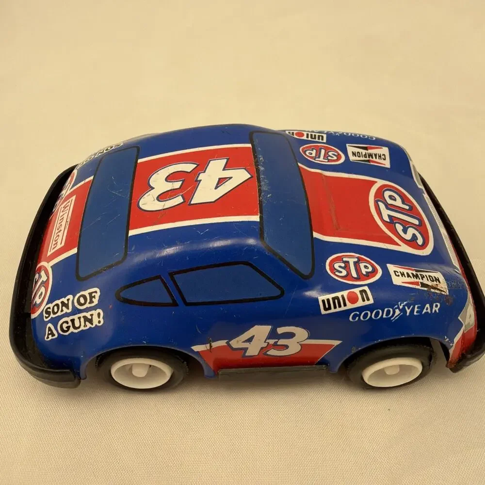 Rare Vintage Richard Petty 43 Tin Toy with Friction Motor Ja-Ru madein Hong Kong